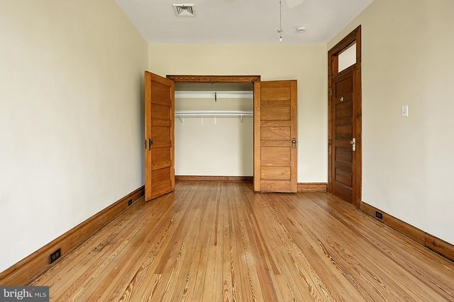 221 E ST SE, Washington, DC 20003