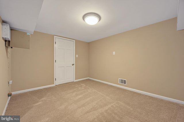 221 E ST SE, Washington, DC 20003
