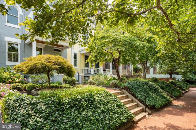 221 E ST SE, Washington, DC 20003