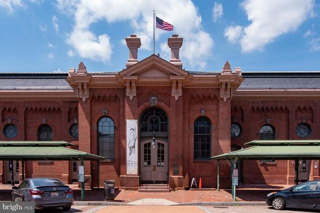 221 E ST SE, Washington, DC 20003
