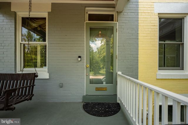 221 E ST SE, Washington, DC 20003