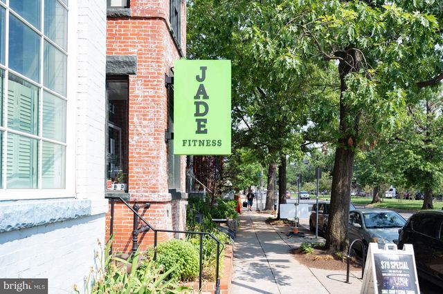 221 E ST SE, Washington, DC 20003