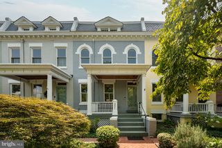 221 E ST SE, Washington, DC 20003