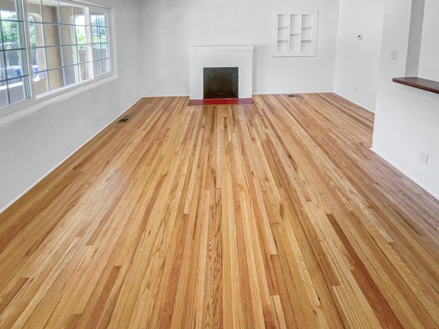 2711 MONTEREY Avenue SE, Albuquerque, NM 87106