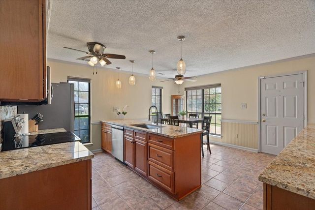 3625 WHITEHILL DR, Bartlett, TN 38135