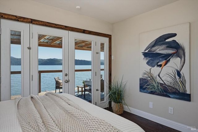 12521 Lakeshore Dr, Clearlake, CA 95422