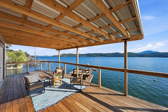 12521 Lakeshore Dr, Clearlake, CA 95422