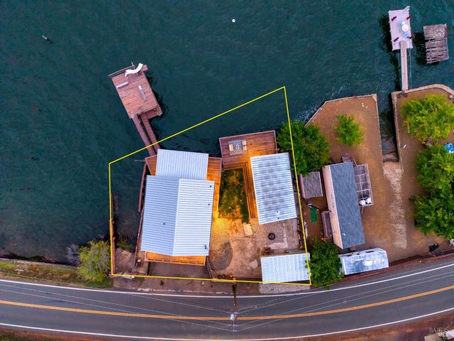 12521 Lakeshore Dr, Clearlake, CA 95422