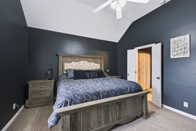 2862 Spring Meade Blvd, Columbia, TN 38401