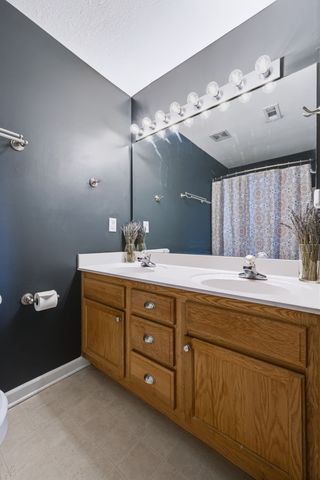 2862 Spring Meade Blvd, Columbia, TN 38401