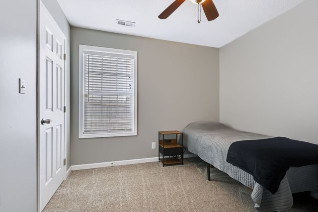 2862 Spring Meade Blvd, Columbia, TN 38401