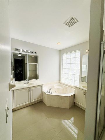 236 Belle Grove Lane, Royal Palm Beach, FL 33411