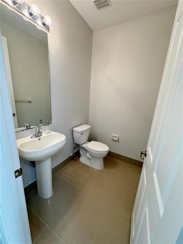 236 Belle Grove Lane, Royal Palm Beach, FL 33411