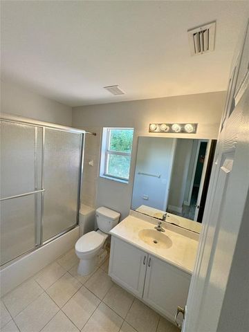 236 Belle Grove Lane, Royal Palm Beach, FL 33411