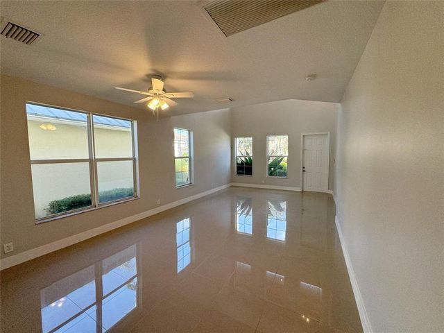 236 Belle Grove Lane, Royal Palm Beach, FL 33411