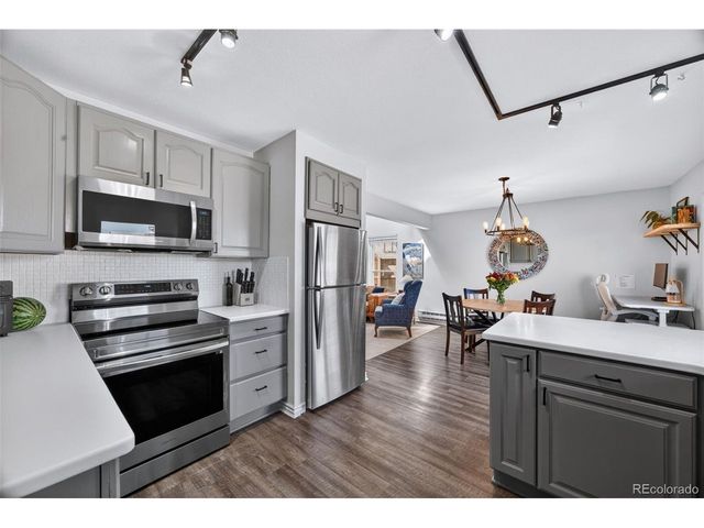 30793 Hilltop Dr, Evergreen, CO 80439