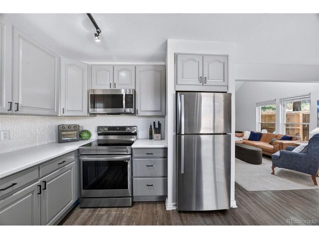 30793 Hilltop Dr, Evergreen, CO 80439