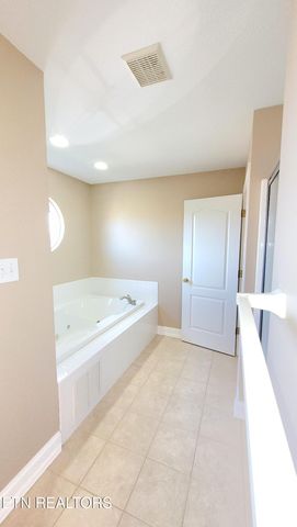 12612 Weatherstone Drive, Knoxville, TN 37922