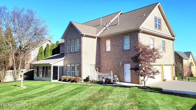 12612 Weatherstone Drive, Knoxville, TN 37922