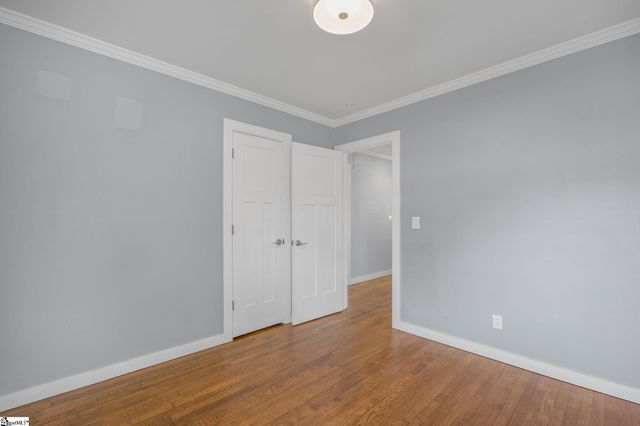 6 Pleasant Ridge Avenue, Greenville, SC 29605