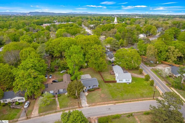 6 Pleasant Ridge Avenue, Greenville, SC 29605