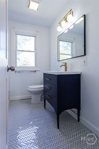 2016 Hawthorne Street, Savannah, GA 31404