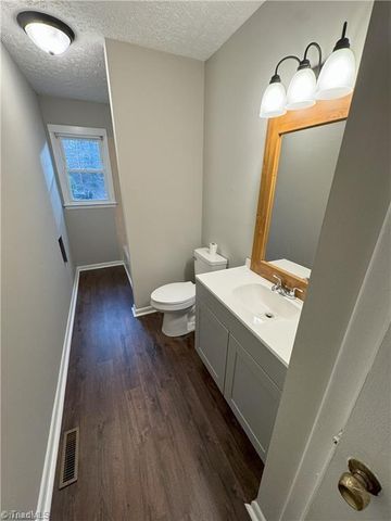 133 Salem Drive, Mount Airy, NC 27030