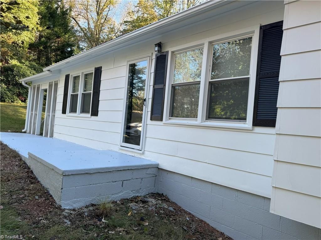 133 Salem Drive, Mount Airy, NC 27030
