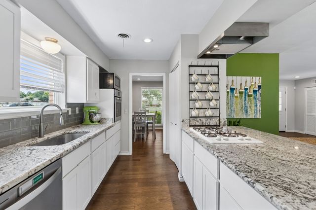 1239 Evergreen Drive, Richardson, TX 75080