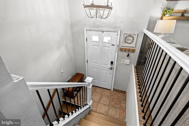 1202 GROVE AVE, West Deptford, NJ 08086