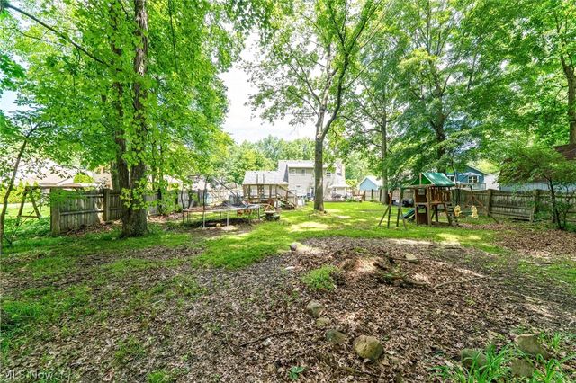 4575 Linda Drive, Vermilion, OH 44089