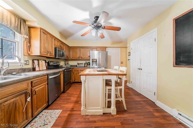 4575 Linda Drive, Vermilion, OH 44089