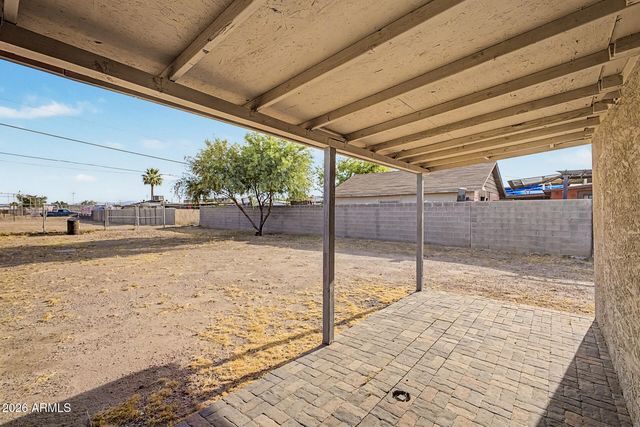 3435 W HOLLY Street, Phoenix, AZ 85009