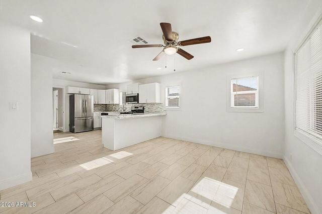 3435 W HOLLY Street, Phoenix, AZ 85009