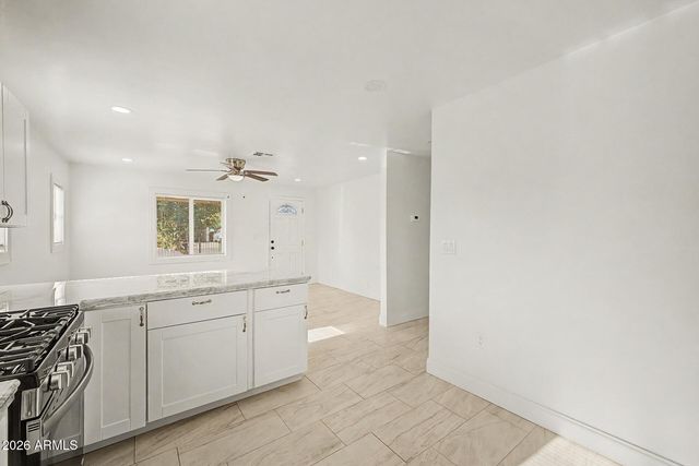 3435 W HOLLY Street, Phoenix, AZ 85009