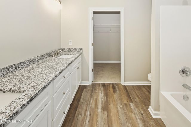 199 Charles Carr Dr, Harrodsburg, KY 40330