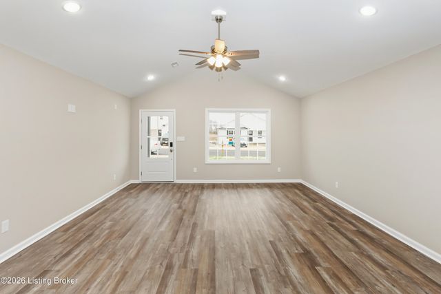 199 Charles Carr Dr, Harrodsburg, KY 40330