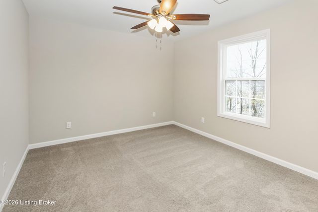 199 Charles Carr Dr, Harrodsburg, KY 40330