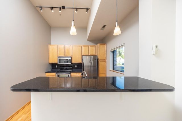 7600 Lyndale Avenue S 108, Richfield, MN 55423