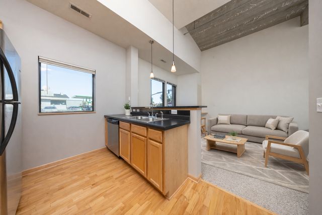 7600 Lyndale Avenue S 108, Richfield, MN 55423