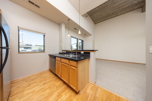 7600 Lyndale Avenue S 108, Richfield, MN 55423