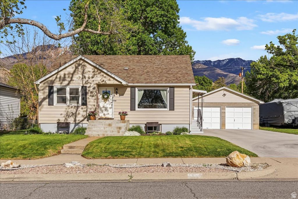 4160 MADISON AVE, South Ogden, UT 84403