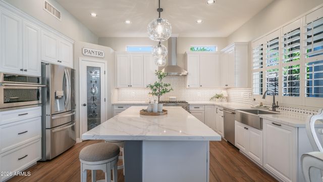 7526 E ORION Circle, Mesa, AZ 85207