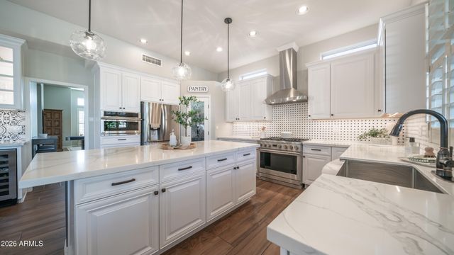 7526 E ORION Circle, Mesa, AZ 85207