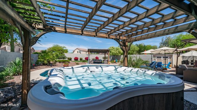 7526 E ORION Circle, Mesa, AZ 85207