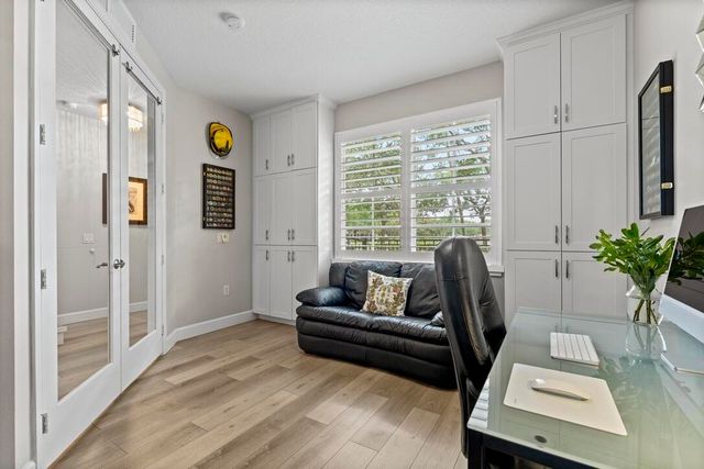 2305 Amalfi Way, Palm Beach Gardens, FL 33410