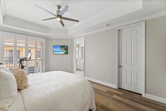 2305 Amalfi Way, Palm Beach Gardens, FL 33410