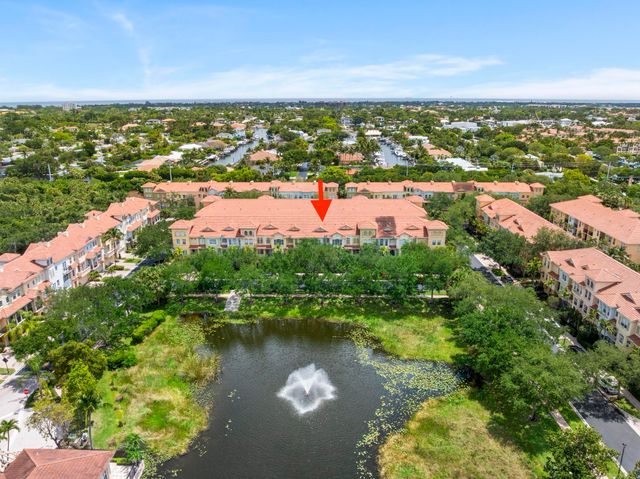 2305 Amalfi Way, Palm Beach Gardens, FL 33410