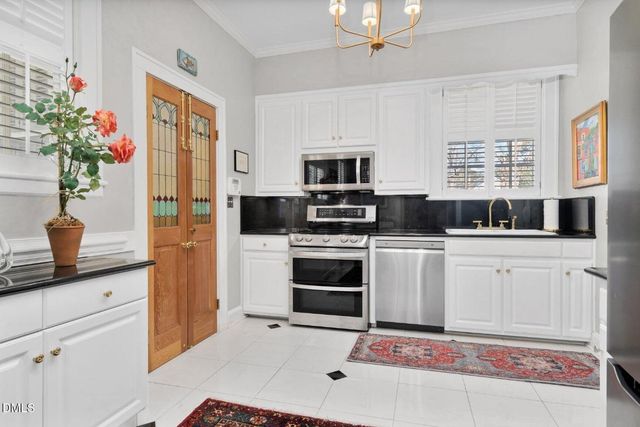 1208 N Main Street, Tarboro, NC 27886