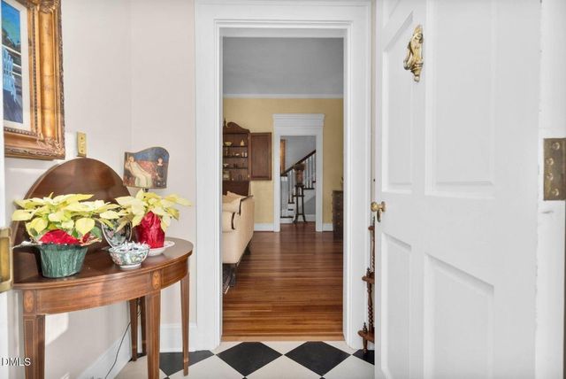 1208 N Main Street, Tarboro, NC 27886